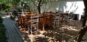 Suento by Gram, bistrou cu gradina boema in strada Toamnei