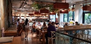 ARC Bakery, bistrou, patiserie si brutarie la Arcul de Triumf