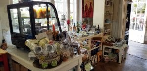 Bernschutz & Co de la Icoanei, o ceinarie boema in Bucurestiul vechi