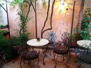 Bohemia Tea House, ceainarie boema langa Conservatorul din Bucuresti