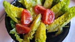 Cină cu femei frumoase la Savart Restocracy