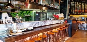 Flying Pig, restaurant de carne in Barbu Vacarescu, langa Promenada Mall