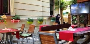La Ceaunu Crapat, restaurant traditional romanesc in Thomas Masaryk