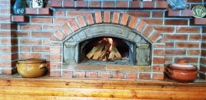 La Ceaunu Crapat, restaurant traditional romanesc in Thomas Masaryk