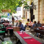 La Ceaunu Crapat, restaurant traditional romanesc in Thomas Masaryk