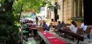La Ceaunu Crapat, restaurant traditional romanesc in Thomas Masaryk