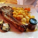 La Conac, restaurant cu bucatarie romaneasca si multicuisine in Pache Protopopescu