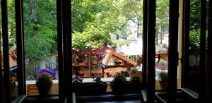 La Conac, restaurant cu bucatarie romaneasca si multicuisine in Pache Protopopescu