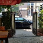 La Conac, restaurant cu bucatarie romaneasca si multicuisine in Pache Protopopescu
