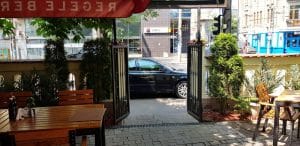 La Conac, restaurant cu bucatarie romaneasca si multicuisine in Pache Protopopescu