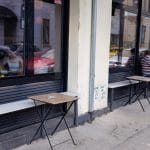 Newton Coffees & Cocktails, cafenea in J L Calderon colt cu Thomas Masaryk