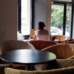 Newton Coffees & Cocktails, cafenea in J L Calderon colt cu Thomas Masaryk