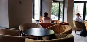 Newton Coffees & Cocktails, cafenea in J L Calderon colt cu Thomas Masaryk