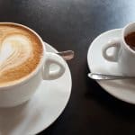 Newton Coffees & Cocktails, cafenea in J L Calderon colt cu Thomas Masaryk