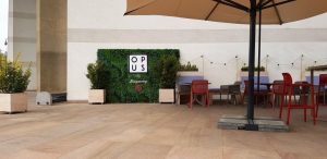 OPUS, terasa de la Teatrul National din Bucuresti