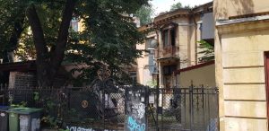 Piata Rosetti cu restaurantele Amada, Casa cu Tei, cafenea Legere