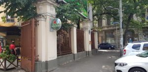 Piata Rosetti cu restaurantele Amada, Casa cu Tei, cafenea Legere