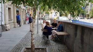 Piata Universitatii din Bucuresti, Centrul Vechi cu multelel lui restaurante si cafenele