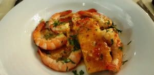 SAVART, restaurant cu bucatarie internationala in sediul UNITER Bucuresti