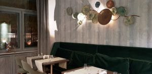 Savart, restaurant cu bucatarie frantuzeasca fina la Biserica Alba