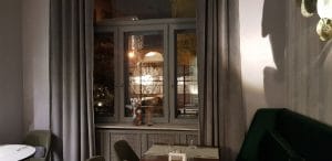 Savart, restaurant cu bucatarie frantuzeasca fina la Biserica Alba