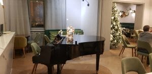 Savart, restaurant cu bucatarie frantuzeasca fina la Biserica Alba