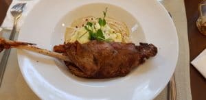 Savart, restaurant cu specific multiciuisine in centrul Capitalei