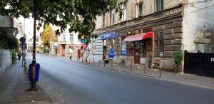 Strada Batistei, la Biserica Batistei si restaurantul cu autoservire Batistei