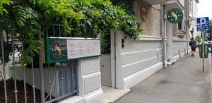 Strada George Enescu, cu Savart, Primus, Terminus, Pow Wow si alte localuri