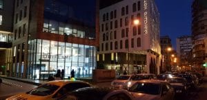 Strada George Enescu, cu Savart, Primus, Terminus, Pow Wow si alte localuri