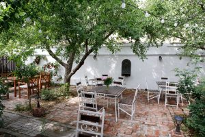 Suento, bistro pe strada Toamnei din Bucuresti