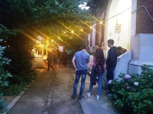 Teahouse 5, ceainarie boema pe strada Olimpului din Bucuresti
