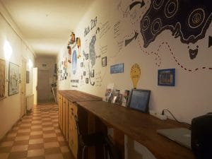 Teahouse 5, ceainarie boema pe strada Olimpului din Bucuresti