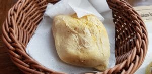 Terminus, pub cu mancare romaneasca, fratele lui Primus