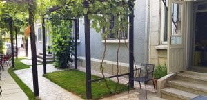 The Vine Bistro, terasa boema in strada Popa Nan din Bucuresti