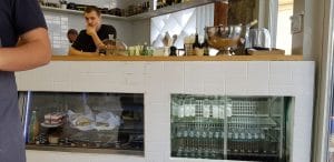 Trofic, mic bistrou boem cu cafenea in Brezoianu