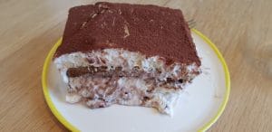 Trofic, mic bistrou boem cu cafenea in Brezoianu