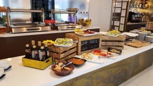 Winestone, restaurantul Hotelului Mercure din Bucuresti