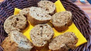 Winestone, restaurantul Hotelului Mercure din Bucuresti