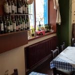 Zorba's Taverna, restaurant traditional grecesc in Pache Protopopescu