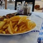 Zorba's Taverna, restaurant traditional grecesc in Pache Protopopescu