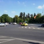 Arcul de Triumf, cu Arc Bakery si restaurantul Il Corso