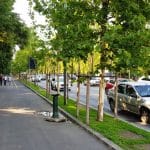 Arcul de Triumf, cu Arc Bakery si restaurantul Il Corso