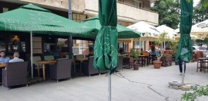 Bellini, restaurant italian in Centrul Vechi, pe la Biserica Rusa in Piata Universitatii