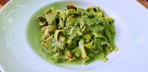 Bellini, restaurant italian in Centrul Vechi, pe la Biserica Rusa in Piata Universitatii