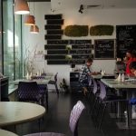 Cafe de Fleurs, bistrou in Globalworth Plaza