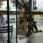Cafe de Fleurs, bistrou in Globalworth Plaza