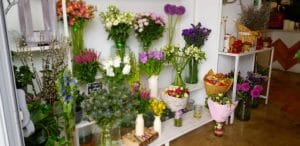 Cafe de Fleurs, florarie cu cafenea in Barbu Vacarescu