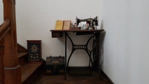 Camera din spate a cafenelei ceainarie Camera din Fata din Piata Amzei