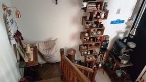 Camera din spate a cafenelei ceainarie Camera din Fata din Piata Amzei